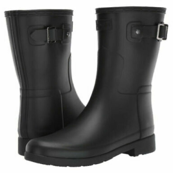 Hunter Refined Short Rainboots in Black, Size 8 - Picture 1 of 7